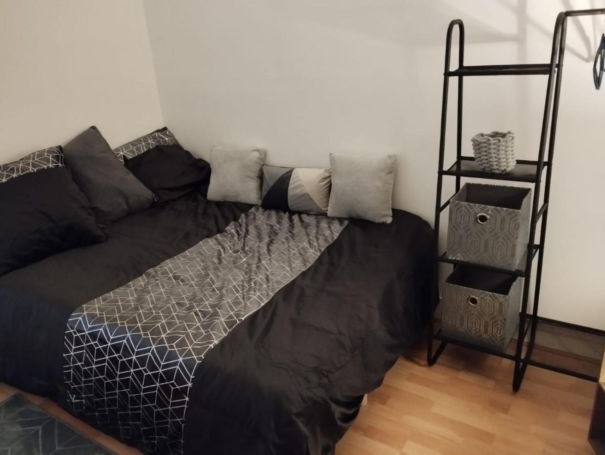 Parisian Vibes A Clichy Apartman Kültér fotó