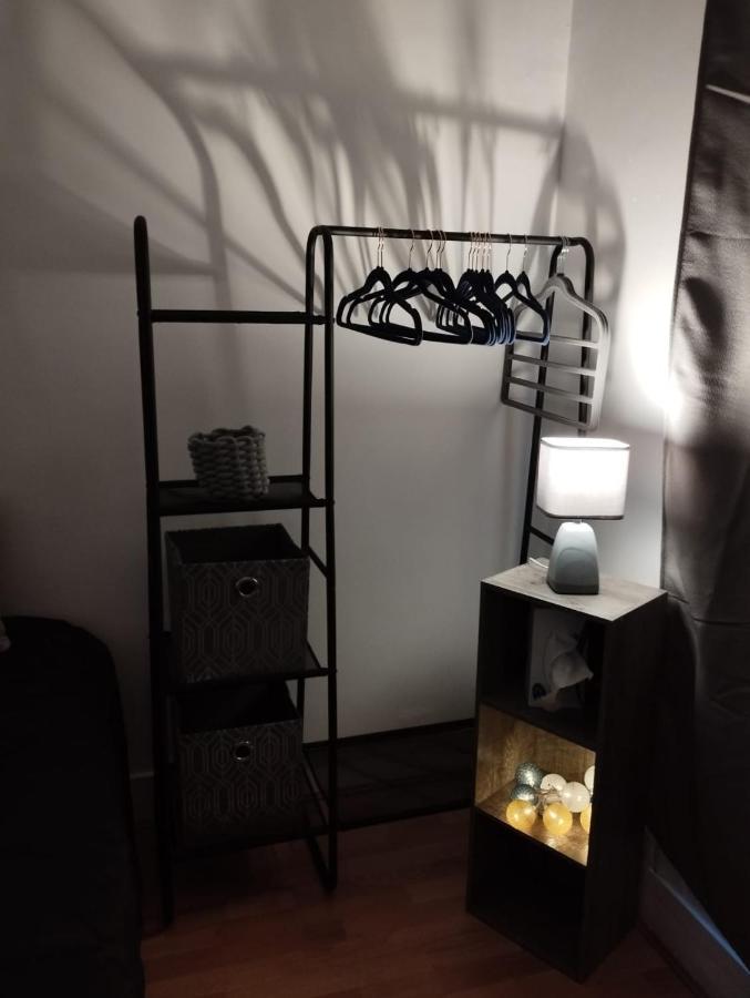 Parisian Vibes A Clichy Apartman Szoba fotó